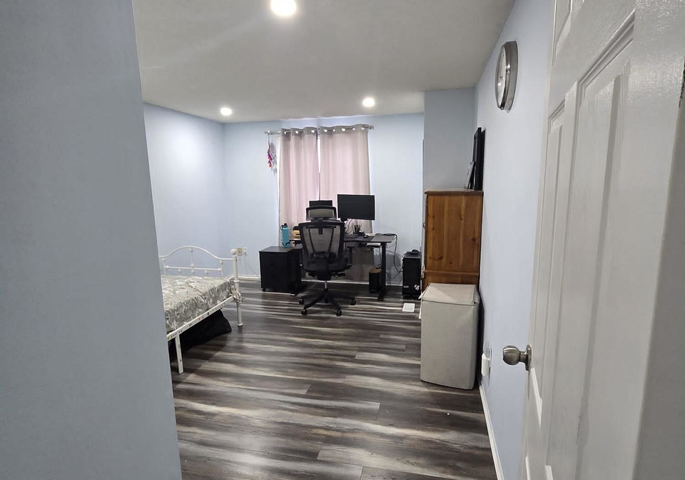 54-green-valley-drive-kitchener-ontario-x12818180