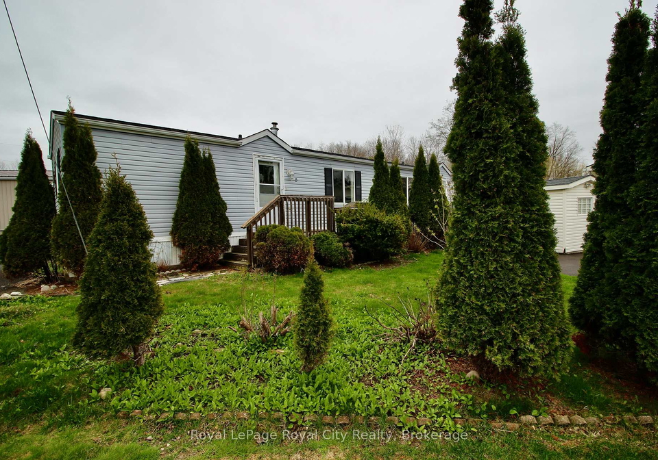 6-olympia-avenue-puslinch-ontario-x12818200
