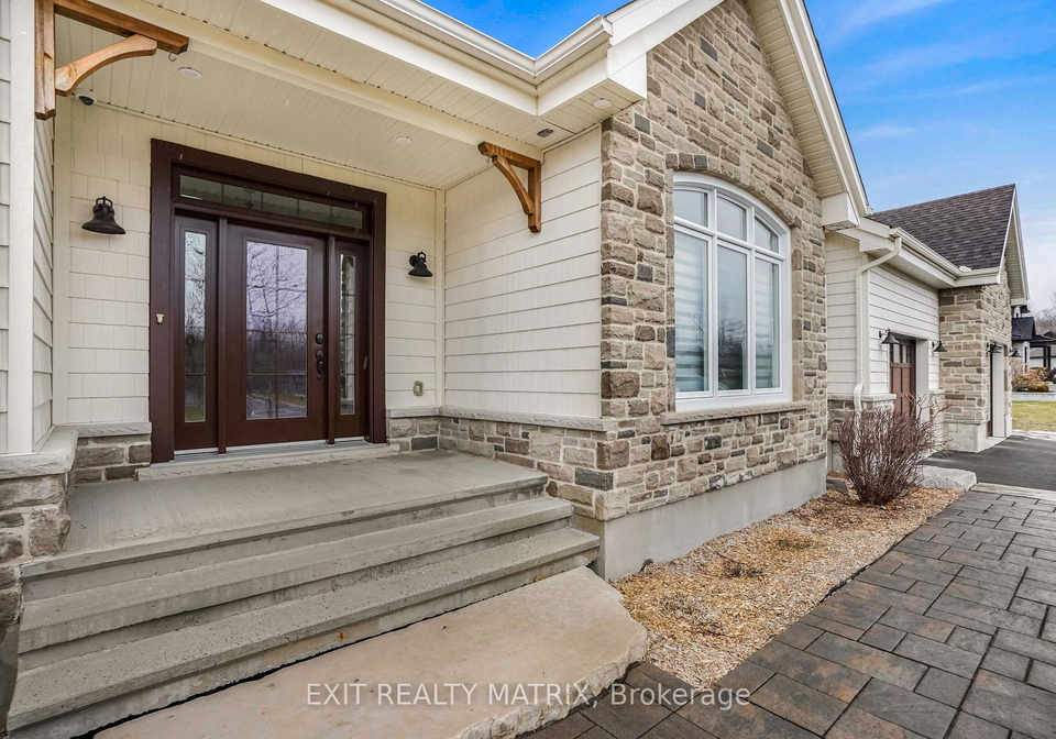 58-de-la-seigneurie-street-champlain-ontario-x12818276