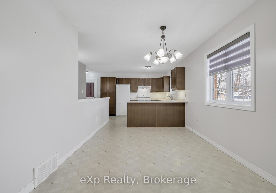 725-binning-street-w-north-perth-ontario-x12818648