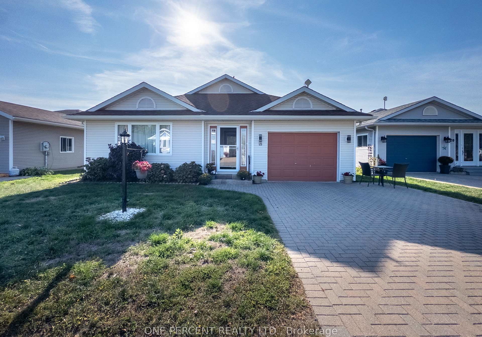 18-monroe-court-prince-edward-county-ontario-x12818778