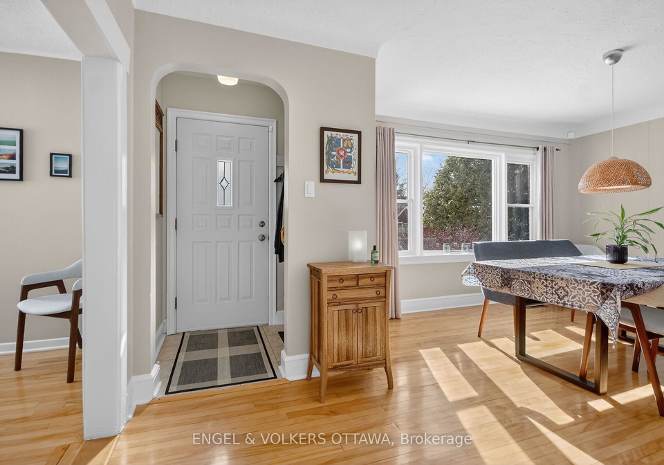 1235-erie-avenue-ottawa-ontario-x12818988