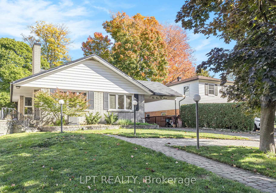 1517-caverley-street-ottawa-ontario-x12819000