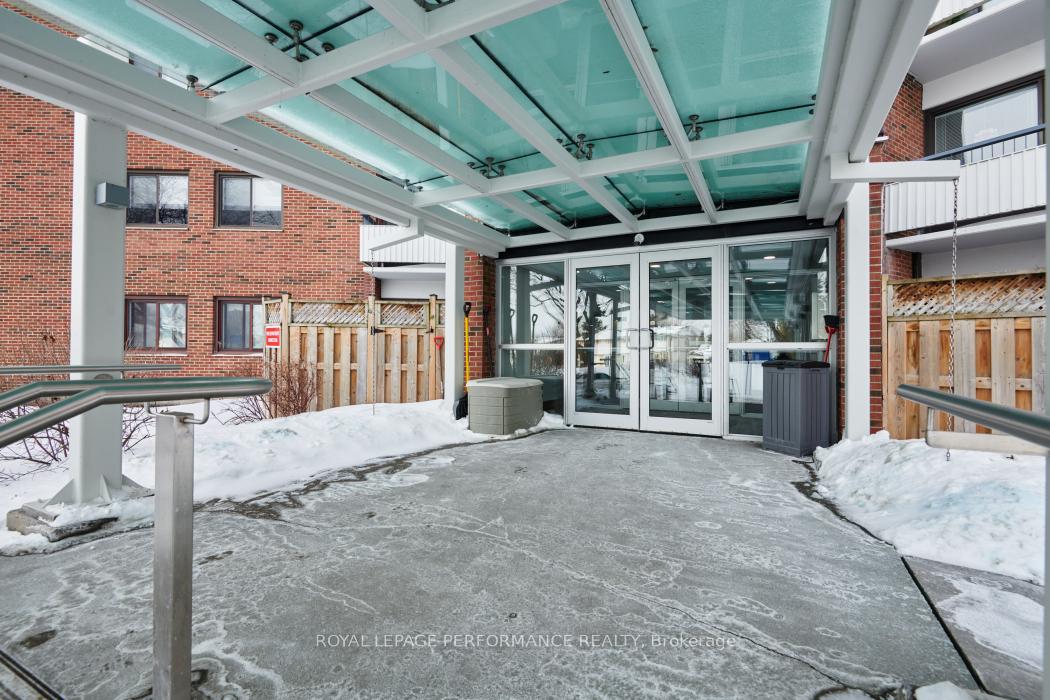 20-chesterton-drive-ottawa-ontario-x12819106