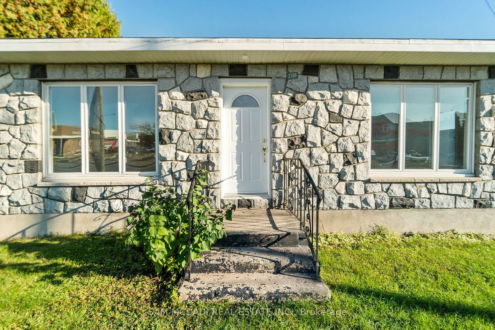 2709-laurier-street-clarence-rockland-ontario-x12819254