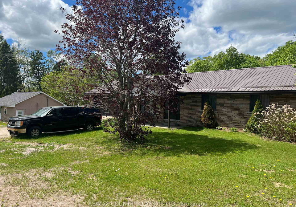 33109-hwy-62-north-hastings-highlands-ontario-x12819450
