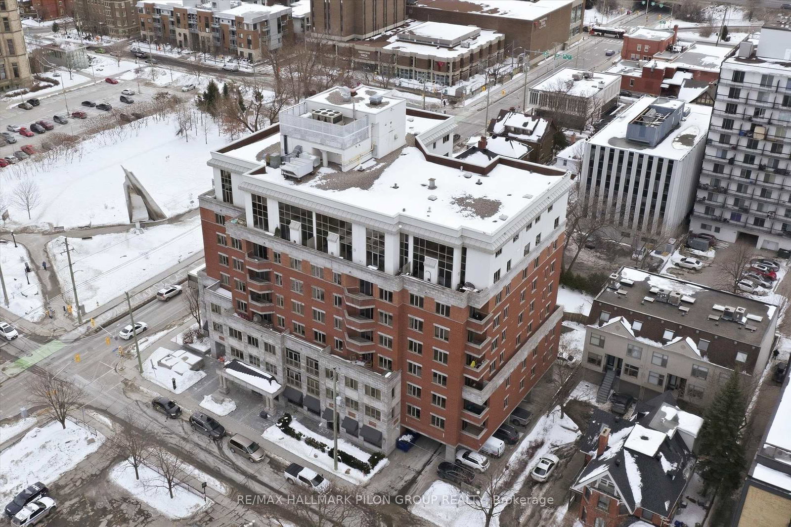 320-mcleod-street-ottawa-ontario-x12819856