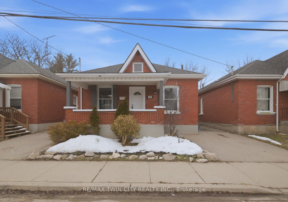 13-salisbury-avenue-brantford-ontario-x12819924