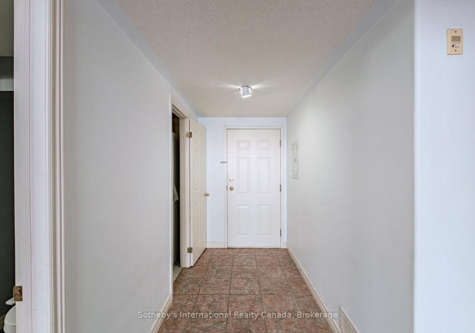 111-grey-street-brantford-ontario-x12820100
