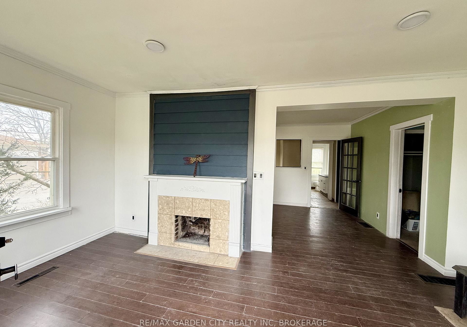 13-rockwood-avenue-st-catharines-ontario-x12820832