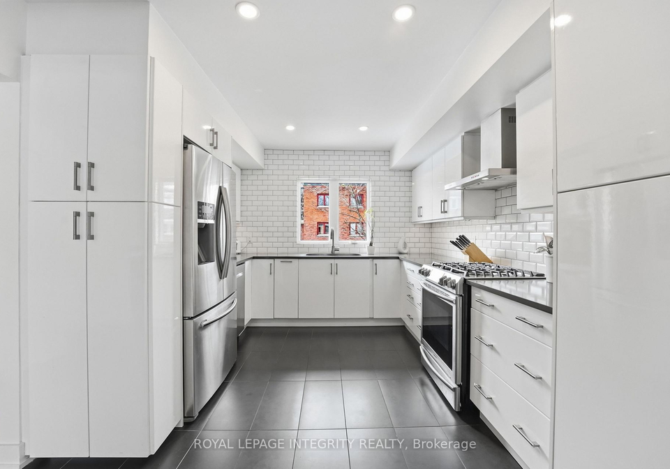 27-marco-lane-ottawa-ontario-x12820874