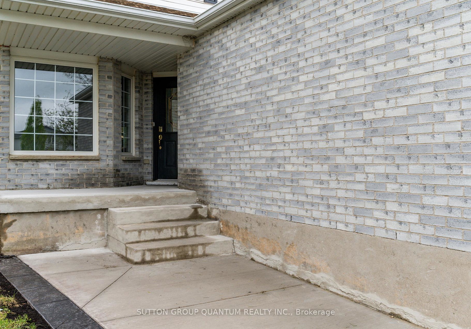 48-white-sands-court-kitchener-ontario-x12820950