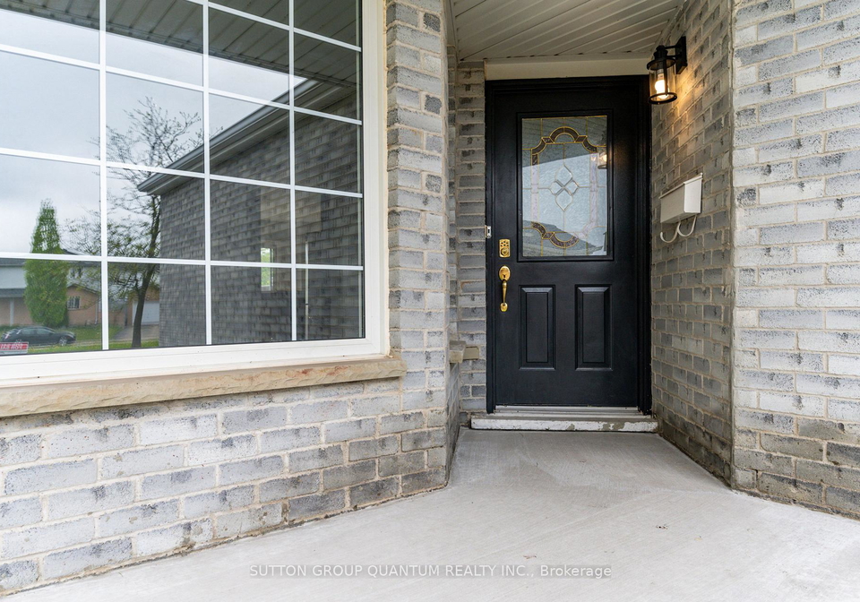 48-white-sands-court-kitchener-ontario-x12820950