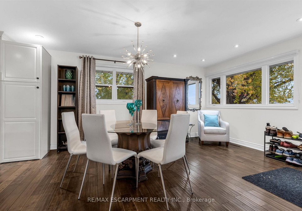 21-lakeside-drive-grimsby-ontario-x12821094