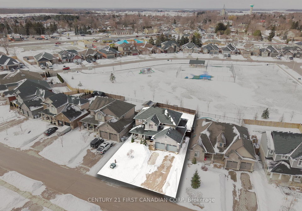 111-coyne-lane-lucan-biddulph-ontario-x12821466