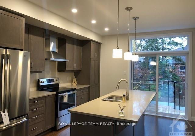 31-oblats-avenue-ottawa-ontario-x12821518