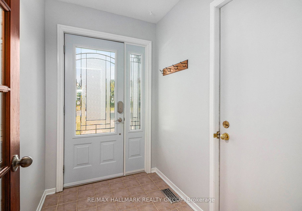 270-mceachern-crescent-ottawa-ontario-x12821584