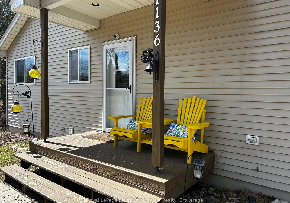1136-lakeside-trail-magnetawan-ontario-x12821834