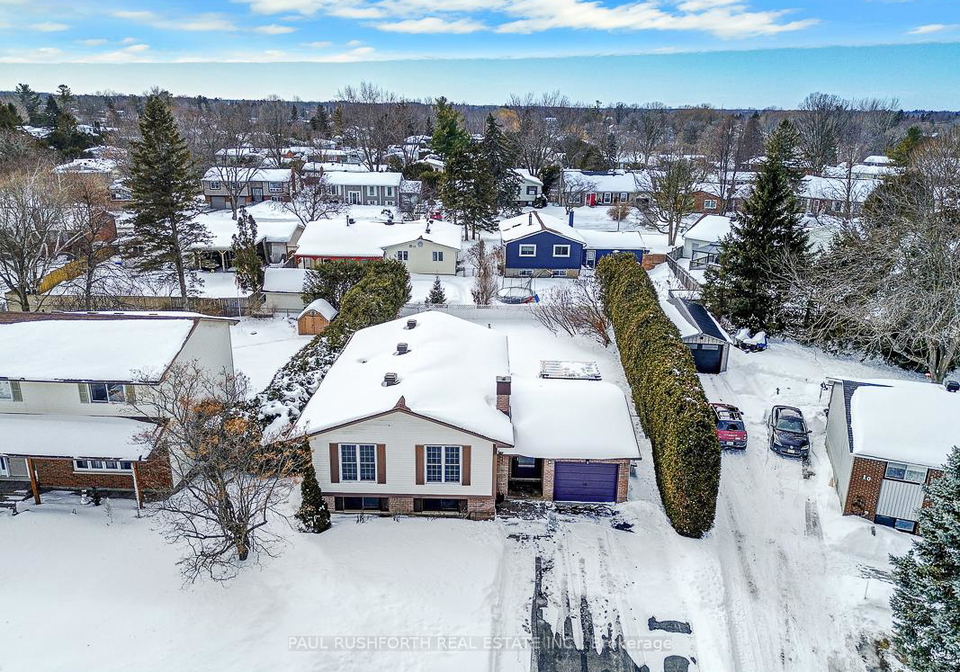 8-mac-storey-street-ottawa-ontario-x12822084