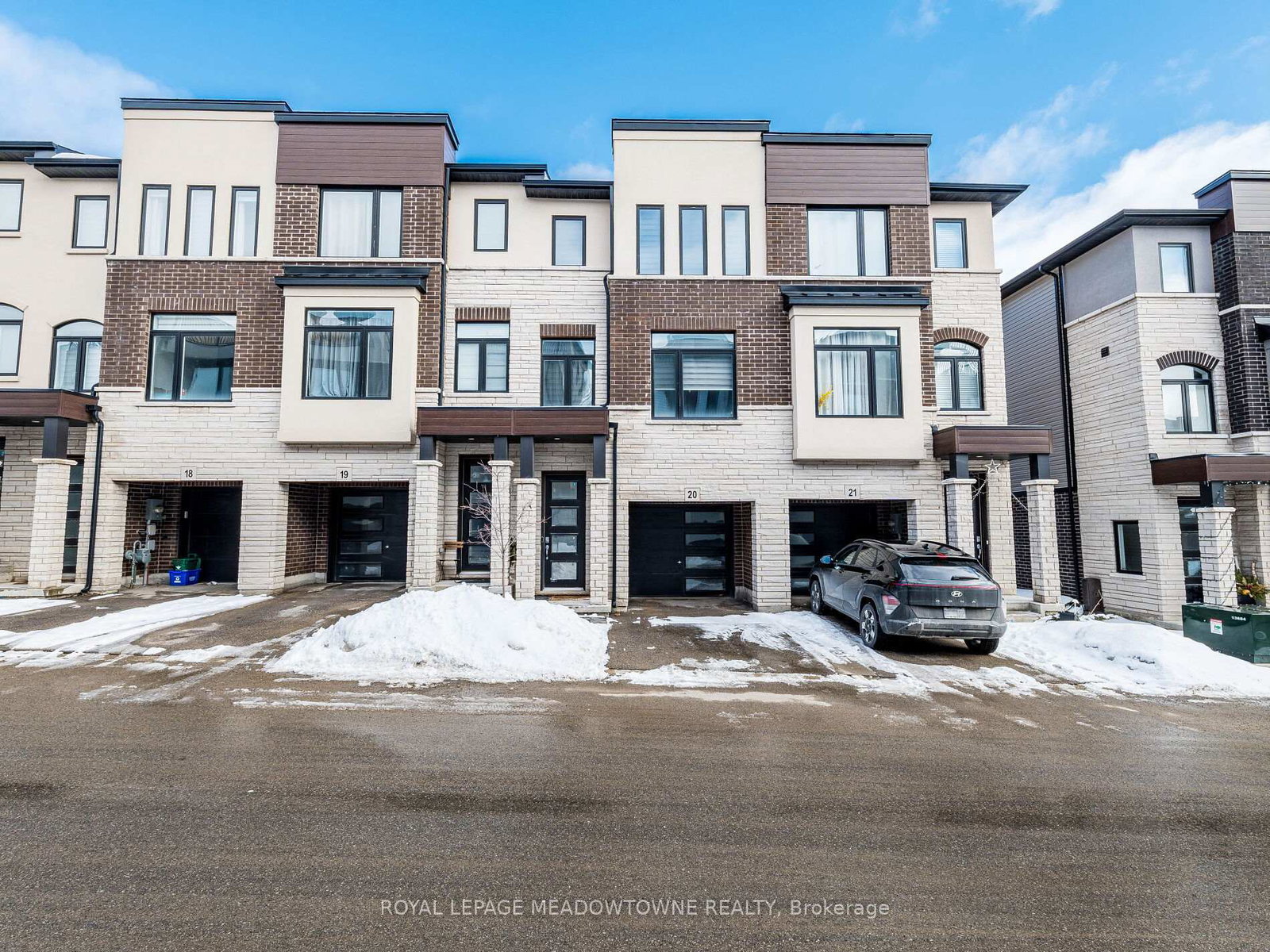 314-equestrian-way-e-cambridge-ontario-x12822086