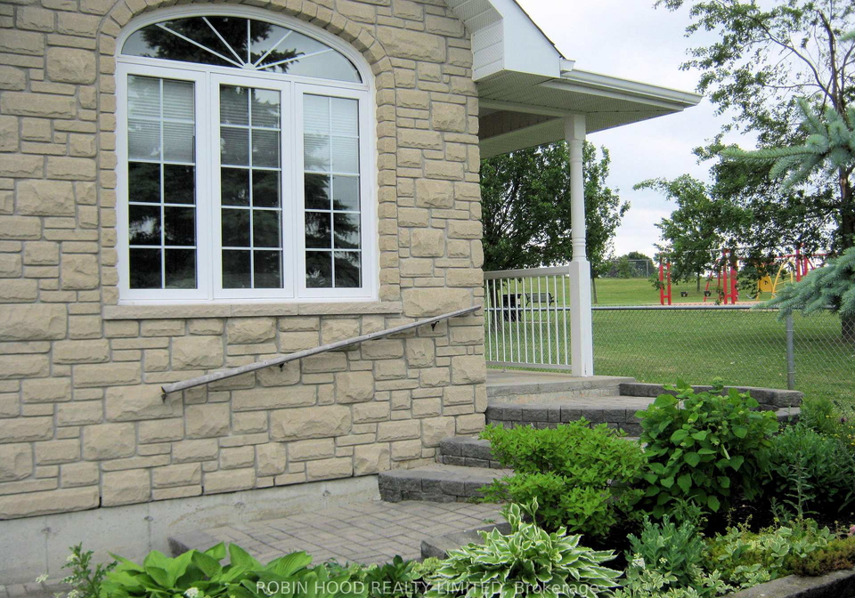 40-dormer-road-kawartha-lakes-ontario-x12822164