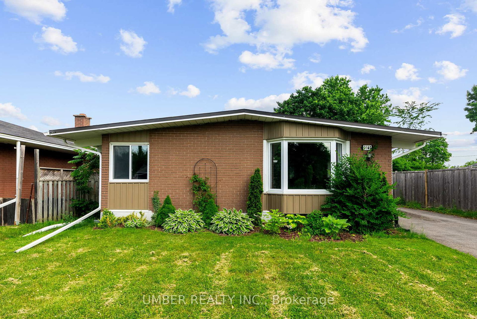 2580-roman-avenue-ottawa-ontario-x12822518