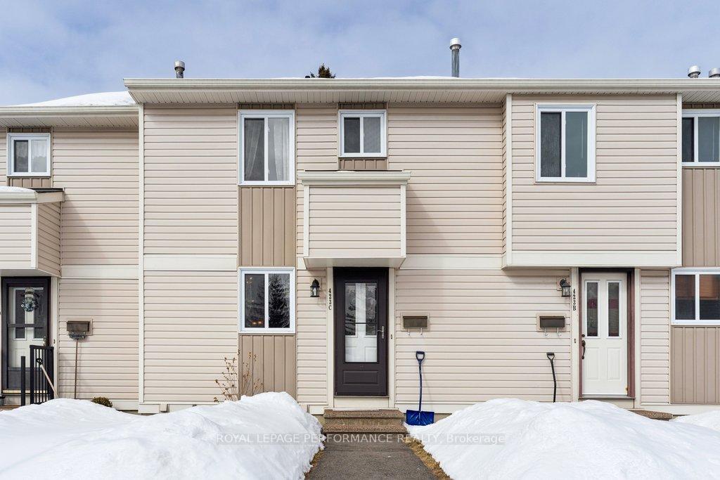 423c-woodfield-drive-ottawa-ontario-x12822668