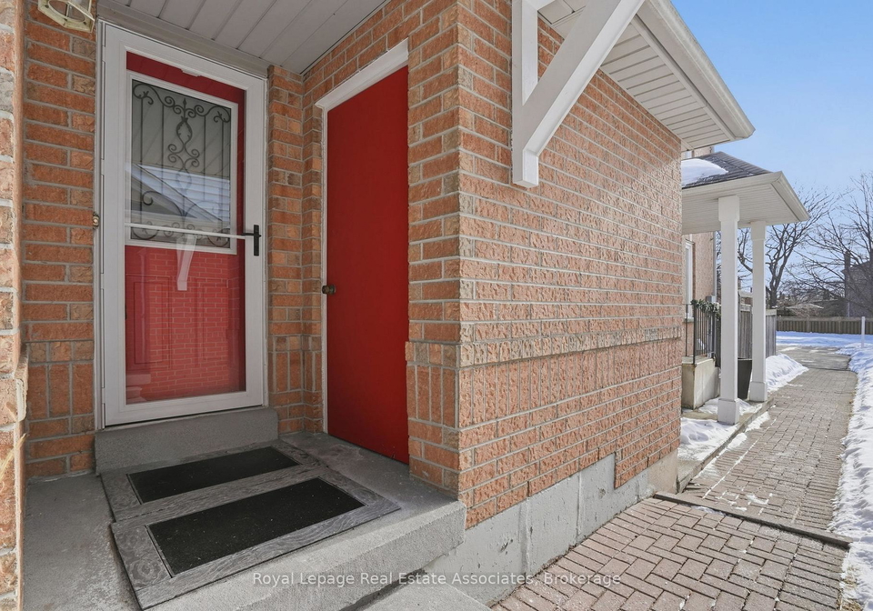 140-fellowes-crescent-hamilton-ontario-x12822710
