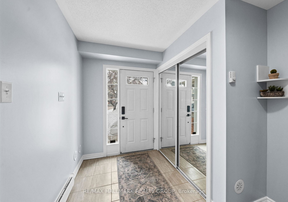 128-sunshine-crescent-ottawa-ontario-x12822846