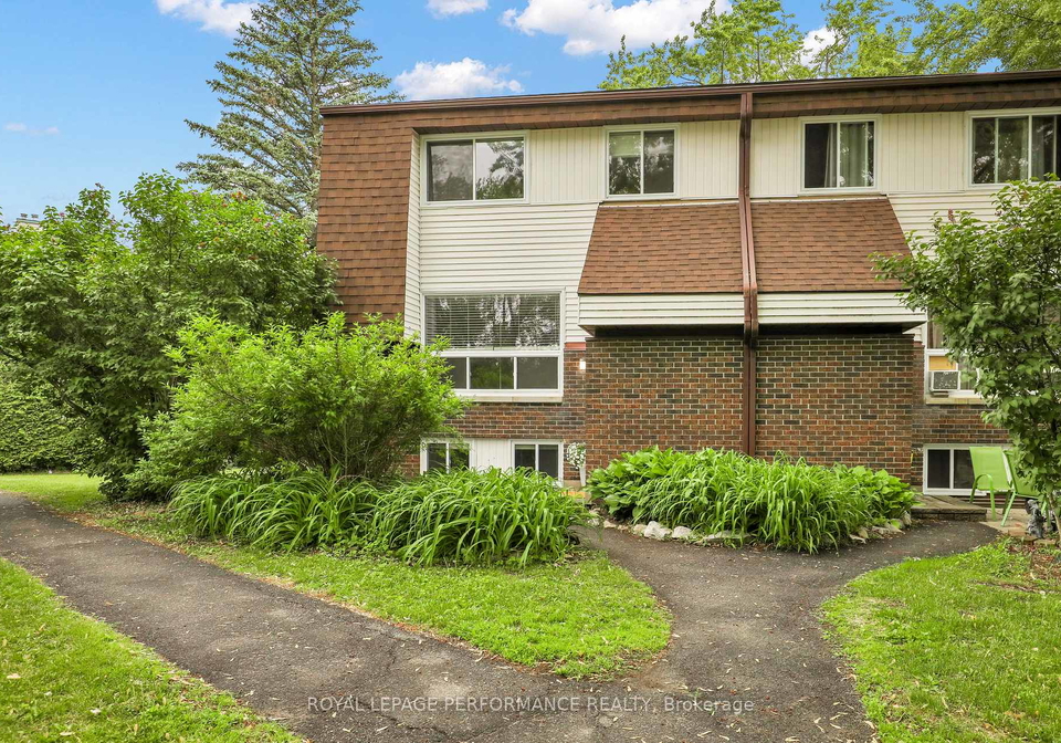 8d-lovell-lane-ottawa-ontario-x12823040