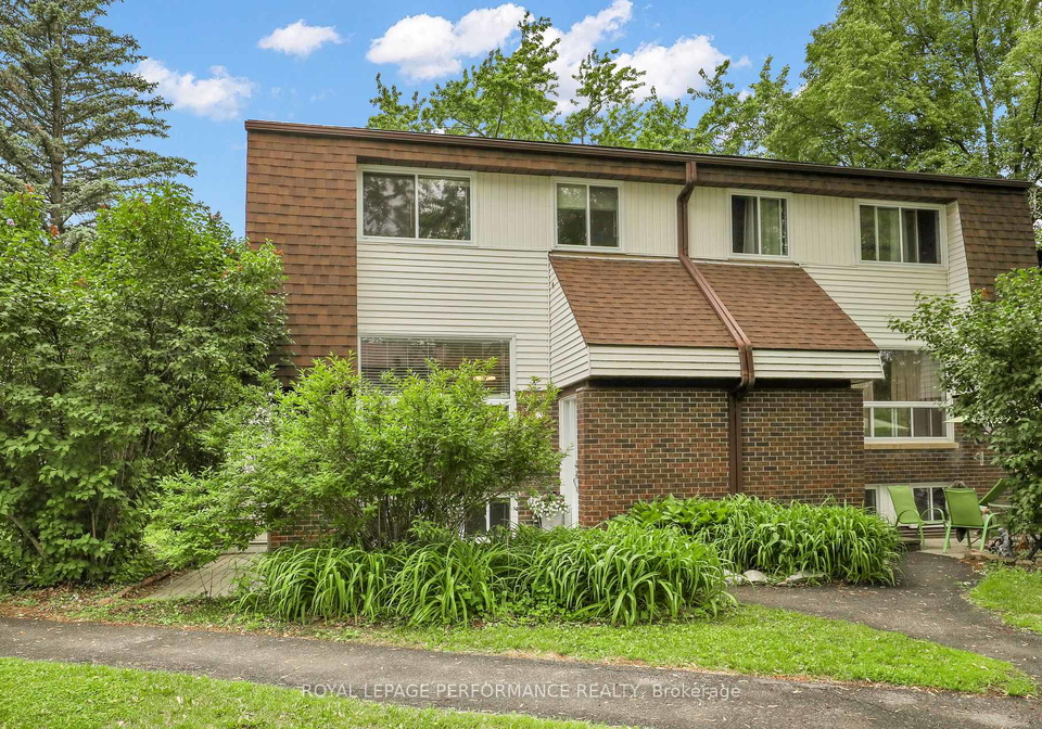 8d-lovell-lane-ottawa-ontario-x12823040