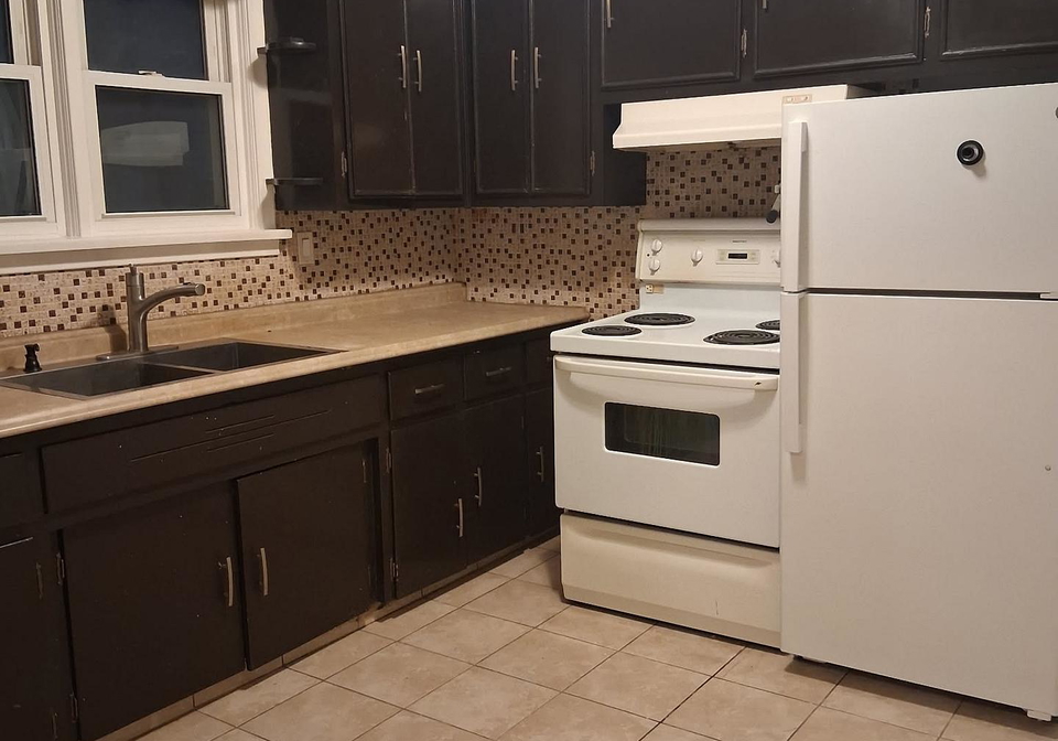 5004-saint-clair-avenue-niagara-falls-ontario-x12823214