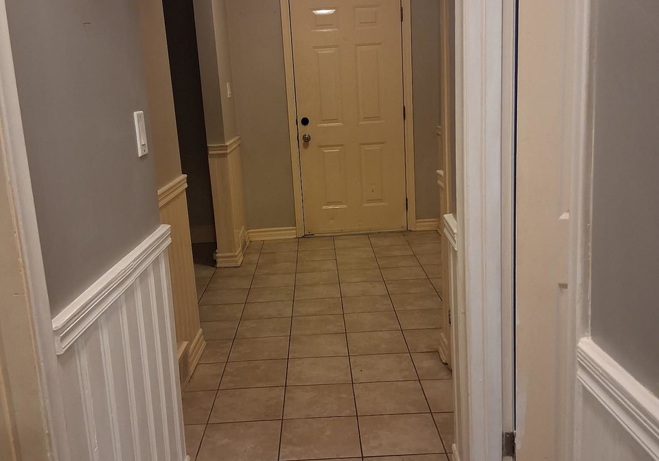 5004-saint-clair-avenue-niagara-falls-ontario-x12823214