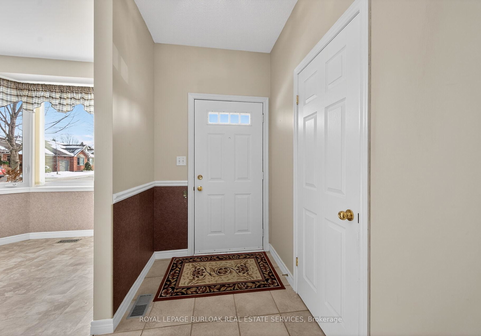 20-twentyplace-boulevard-hamilton-ontario-x12823260