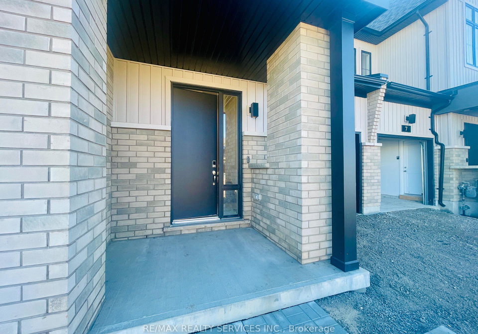 5-worth-street-stratford-ontario-x12823636