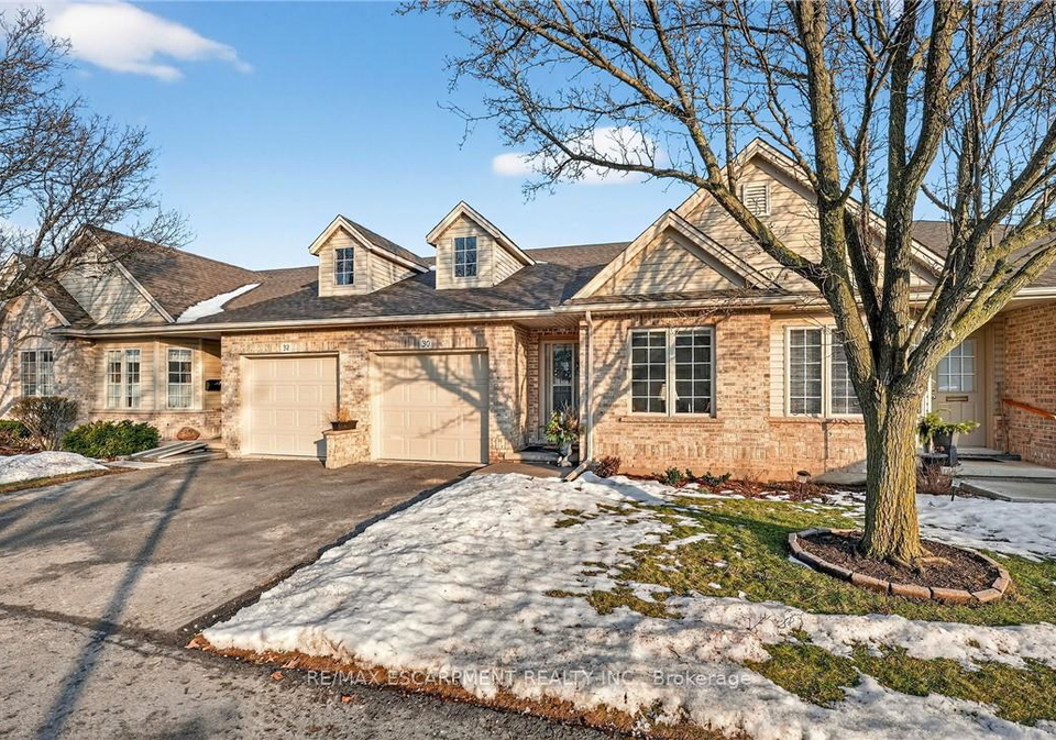303-central-avenue-grimsby-ontario-x12823710
