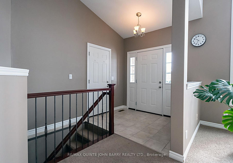 105-parkview-heights-quinte-west-ontario-x12824090