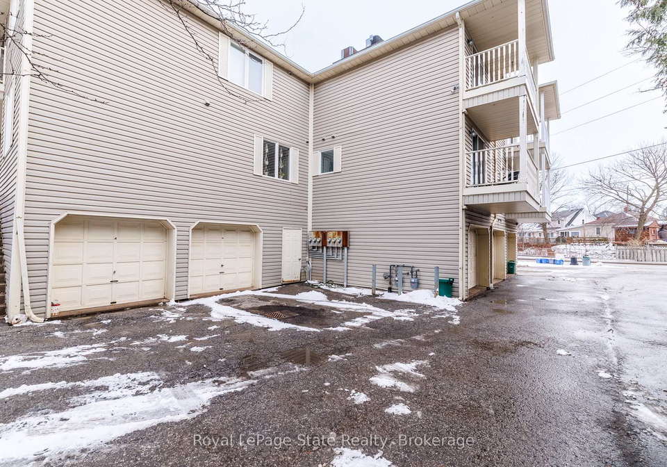4245-queen-street-lincoln-ontario-x12824140