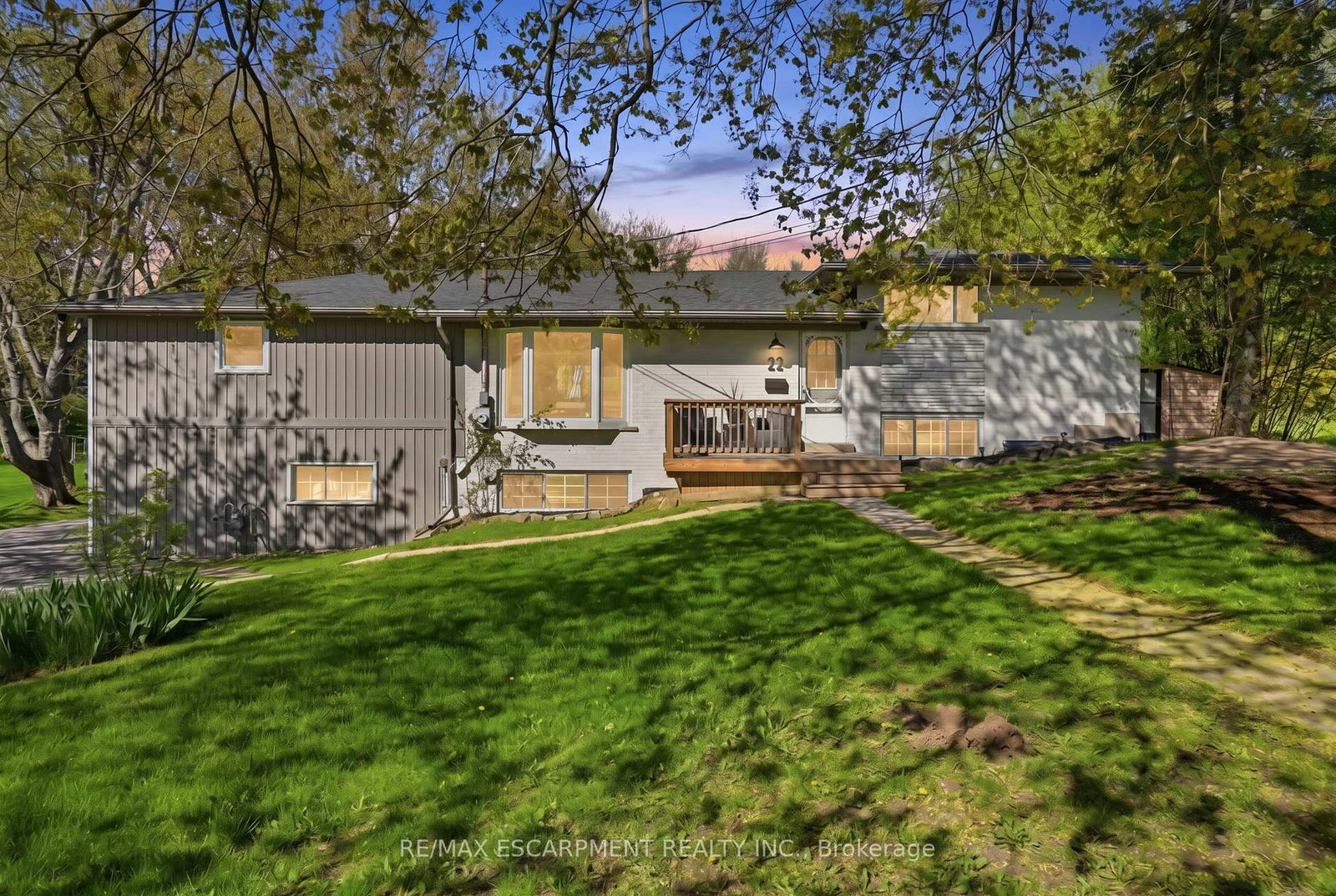 22-rosebough-street-hamilton-ontario-x12824354