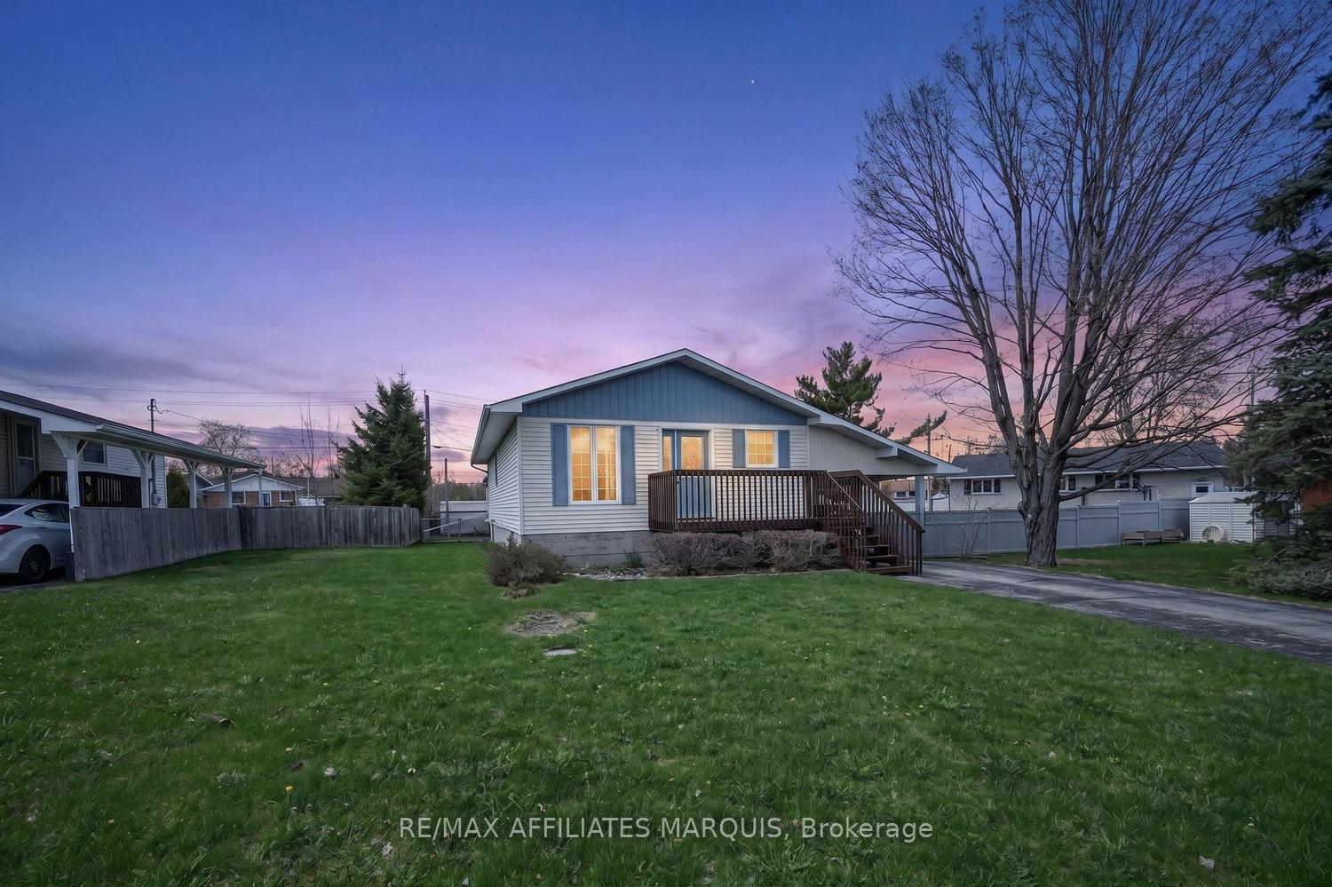 228-brockville-street-smiths-falls-ontario-x12824872