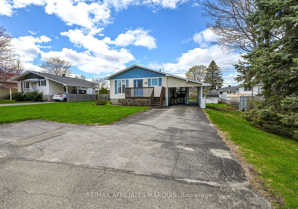 228-brockville-street-smiths-falls-ontario-x12824872