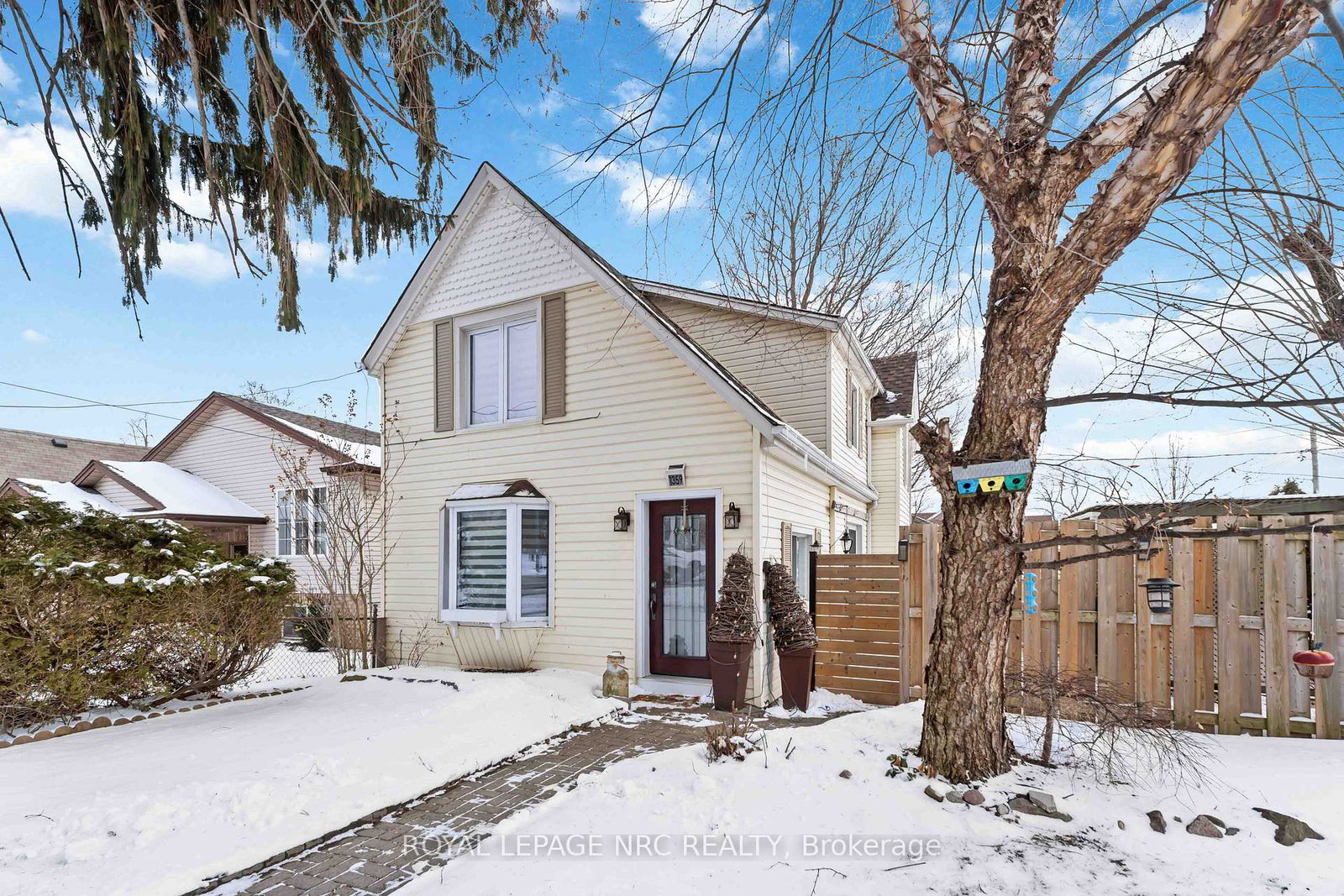 1359-pelham-street-s-pelham-ontario-x12824946