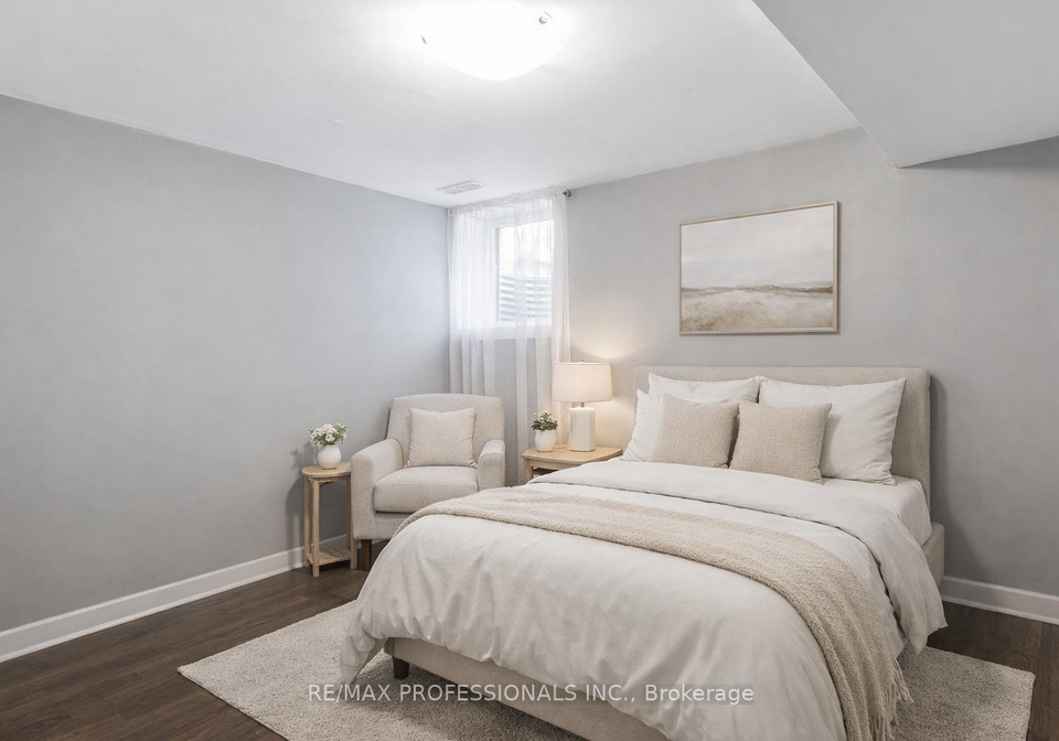 49-barwood-crescent-kitchener-ontario-x12825076