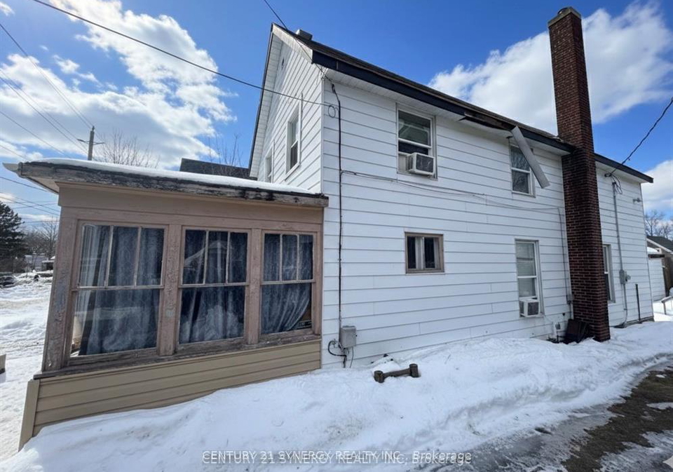 23-strathcona-street-smiths-falls-ontario-x12825102