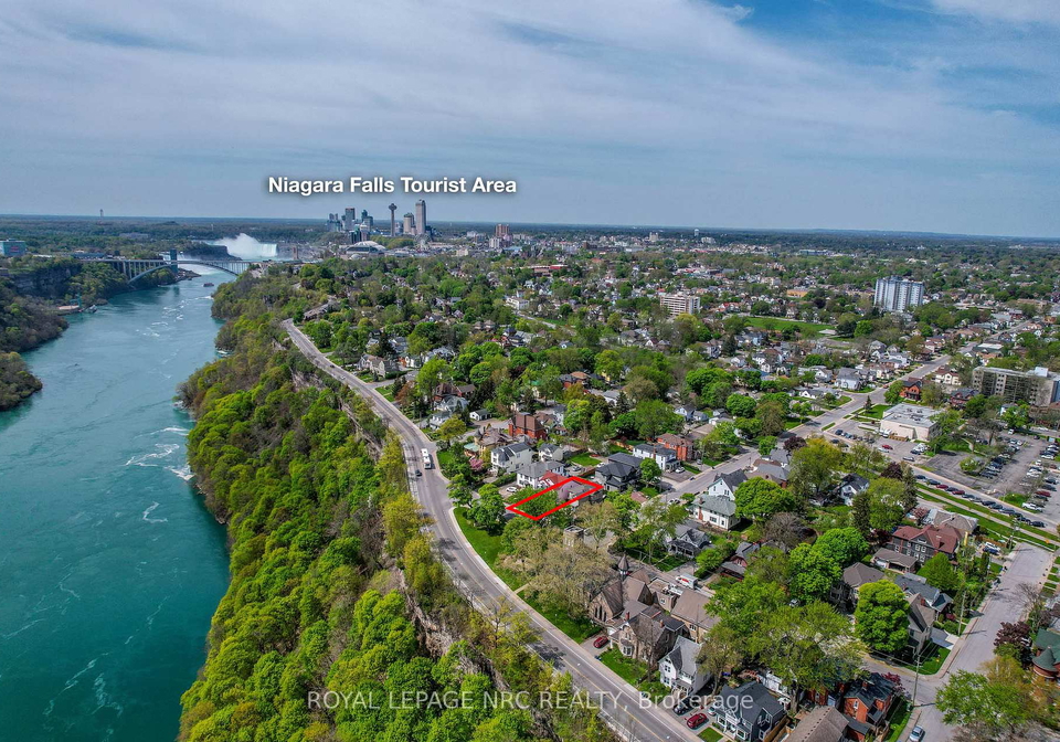 4807-zimmerman-avenue-niagara-falls-ontario-x12825118