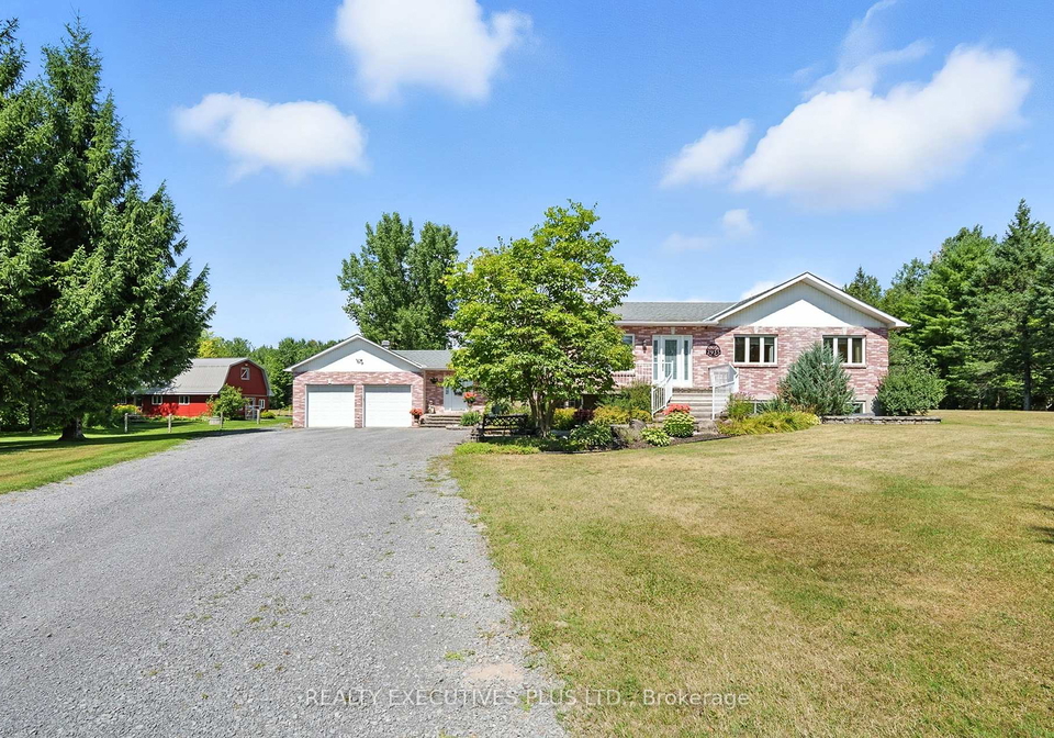 2935-baseline-road-clarence-rockland-ontario-x12825906
