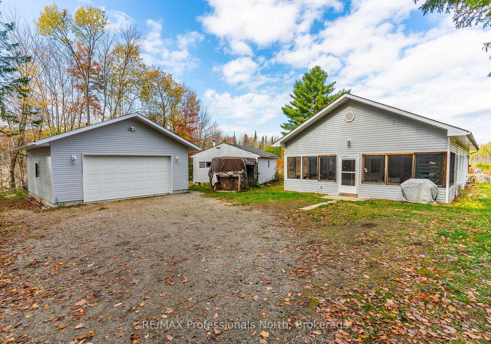 2179-south-lake-road-minden-hills-ontario-x12825938