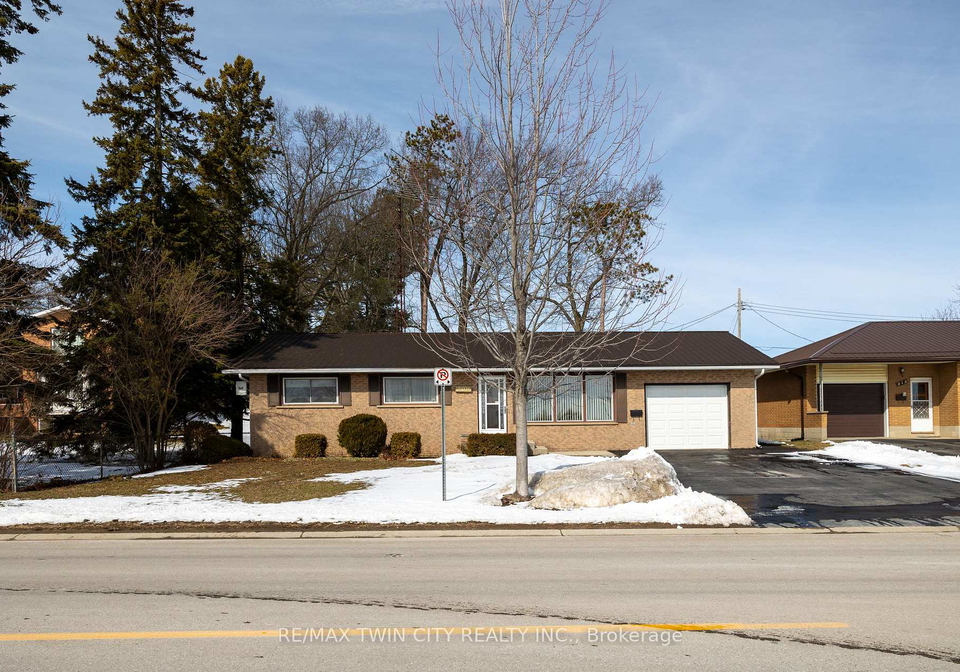 209-argyle-avenue-norfolk-ontario-x12825944
