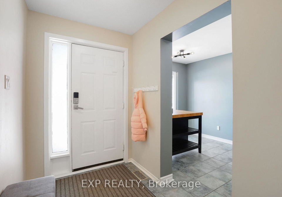 39-barra-avenue-kanata-ontario-x12825950