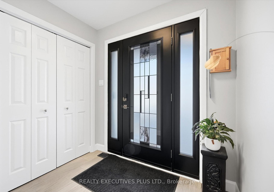 1110-trillium-place-clarence-rockland-ontario-x12826092